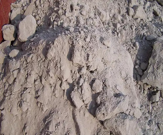 What Safety Precautions Are Required When Handling Corundum Slurry?